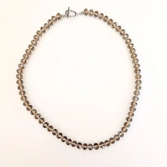 Faceted smoke glass beaded necklace - Picture 8 of 11